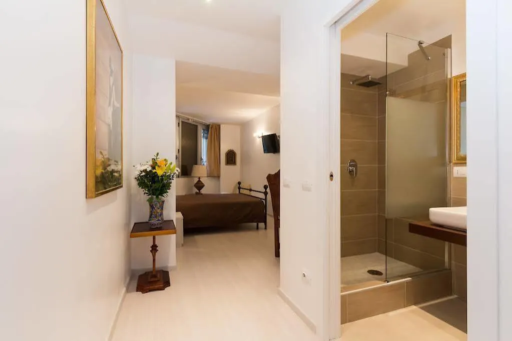 La Locanda Del Pino Milano 2*,  Italien